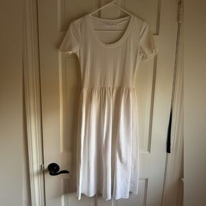 Sonnet James Classic White Dress with Dot Pattern